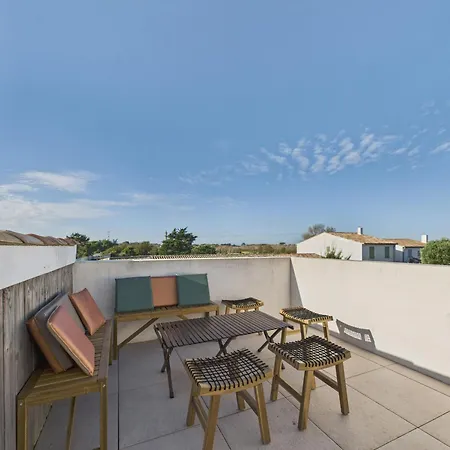 400m De La Plage, Jardin, Maison Pour 8