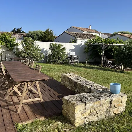 400m De La Plage, Jardin, Maison Pour 8