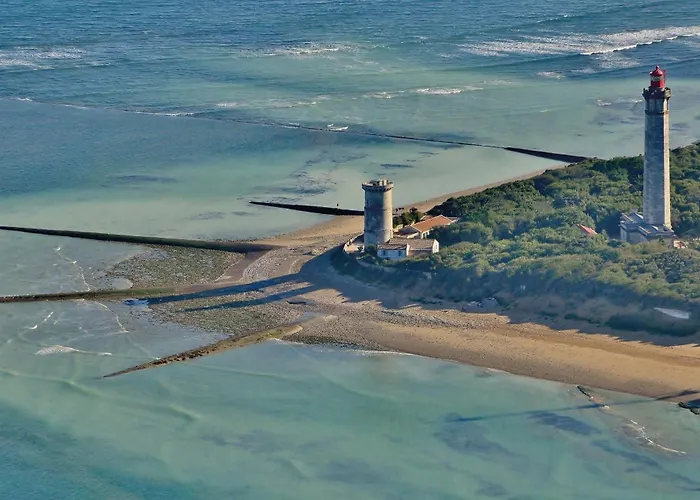 400m De La Plage, Jardin, Maison Pour 8 Сasa de vacaciones
